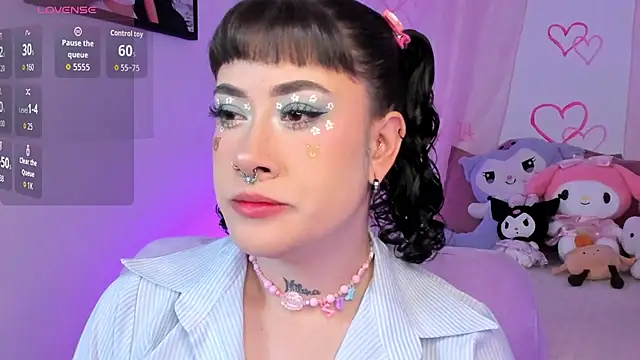 melody suarez online show from 28, 10, 2025