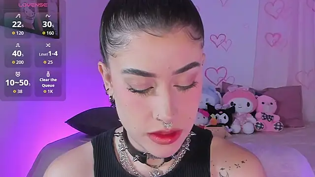 melody suarez online show from 23, 11, 2025