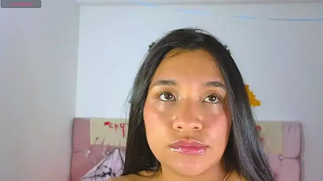 Snapshot of Cristal_moon1 chatting on 9, 10, 2025 Cristal moon1 online show from 9, 10, 2025