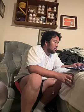 bigasianloads25 online show from 18, 5, 2026