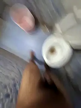 Snapshot of divyansh_hyderabadi chatting on 16, 3, 2025 divyansh hyderabadi online show from 16, 3, 2025