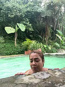 valeria2019hot online show from 17, 10, 2025