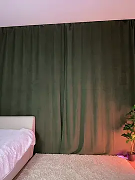 LoveLuna  online show from 20, 4, 2026