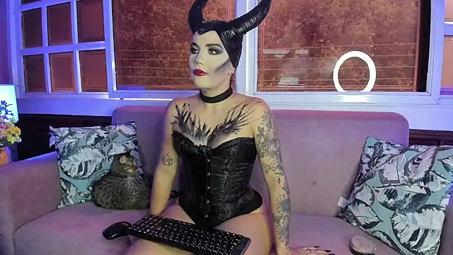 MelaniieRoux online show from 13, 10, 2025