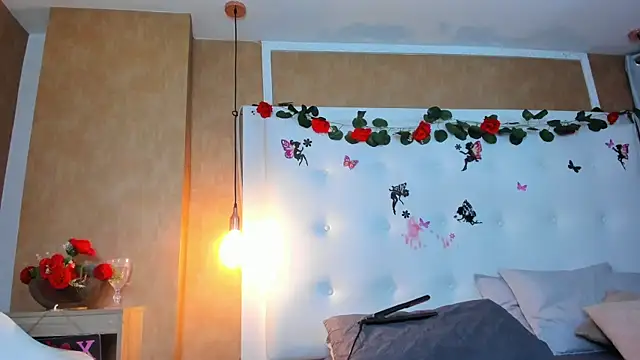  evamilf  online show from 25, 2, 2026