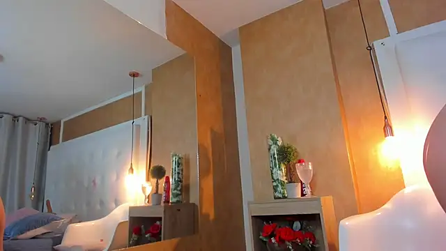  evamilf  online show from 7, 2, 2026