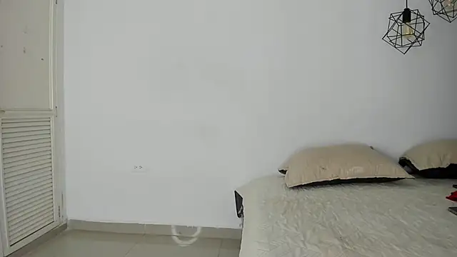 miranda villa online show from 23, 4, 2026