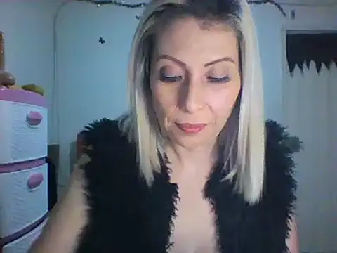alixia81 online show from 31, 1, 2025