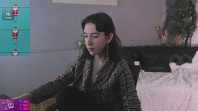 Snapshot of Belle_Via chatting on 1, 1, 2025 Belle Via online show from 1, 1, 2025