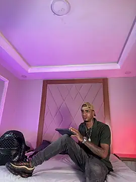 AaronCruz  online show from 15, 3, 2026