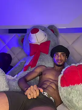 AaronCruz  online show from 12, 10, 2025