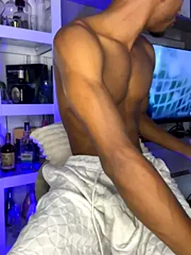 AaronCruz  online show from 23, 10, 2025