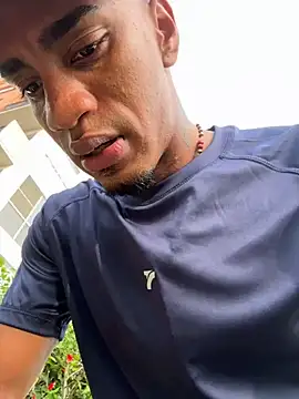 AaronCruz  online show from 23, 2, 2025