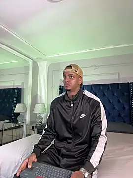 AaronCruz  online show from 8, 3, 2026