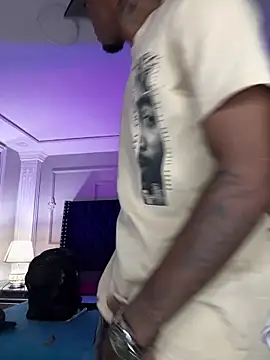 AaronCruz  online show from 3, 3, 2026