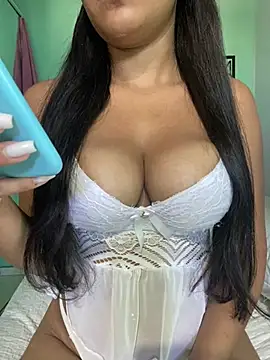 Snapshot of taynara6969 chatting on 22, 4, 2026 taynara6969 online show from 22, 4, 2026
