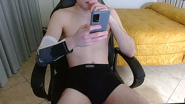 FitGuyDream online show from 5, 12, 2025