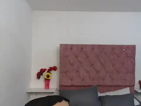 Leslylove26 online show from 27, 9, 2025