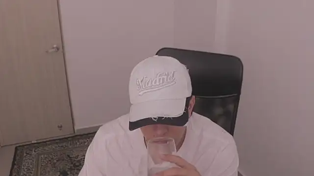 Tony Hoffa online show from 21, 9, 2025