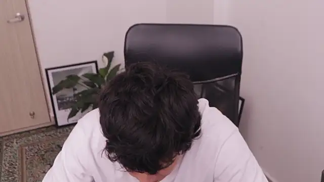 Tony Hoffa online show from 19, 4, 2026