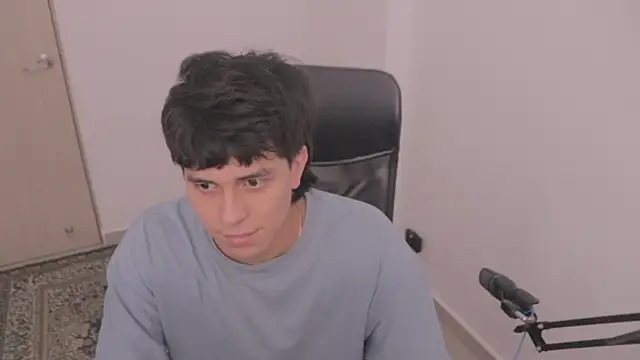 Tony Hoffa online show from 28, 10, 2025