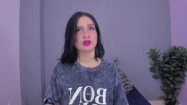 Tiffany mendez online show from 18, 3, 2026