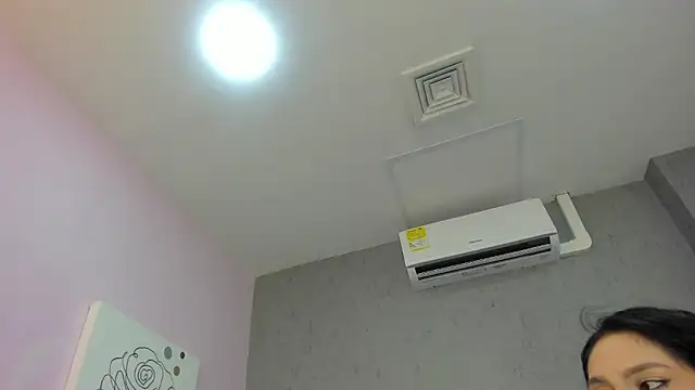 Tiffany mendez online show from 29, 11, 2025