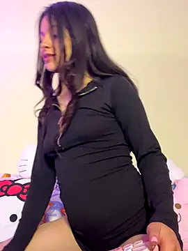 LucyEvans  online show from 27, 10, 2025