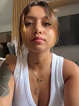 amanda-medrano1 online show from 4, 2, 2025