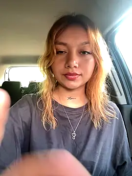 amanda-medrano1 online show from 4, 12, 2024