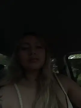 amanda-medrano1 online show from 25, 3, 2026