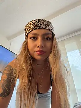amanda-medrano1 online show from 4, 6, 2026