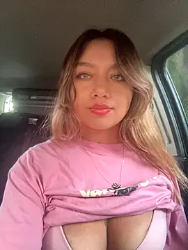 amanda-medrano1 online show from 22, 12, 2025