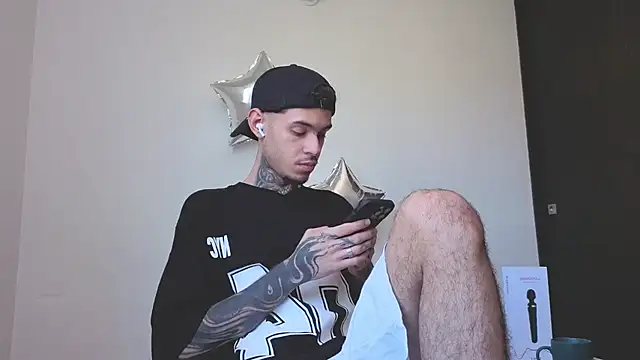 Saturno v online show from 20, 9, 2025