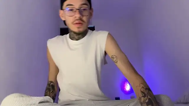 Saturno v online show from 11, 9, 2025