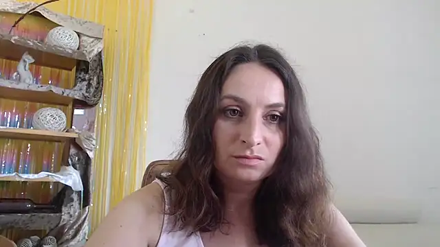 Snapshot of AskMeStandUp chatting on 11, 5, 2026 AskMeStandUp online show from 11, 5, 2026