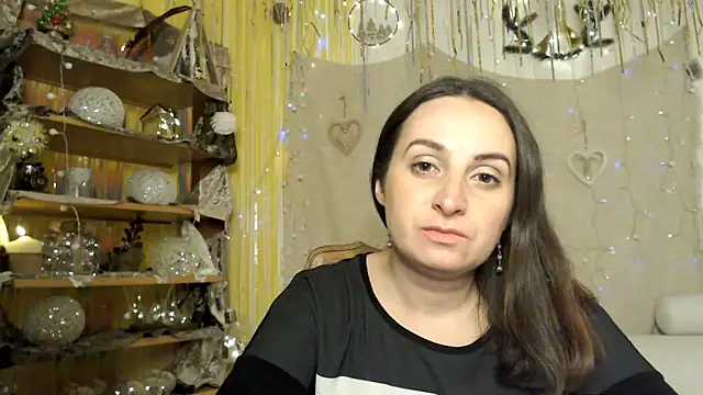 AskMeStandUp online show from 10, 2, 2026