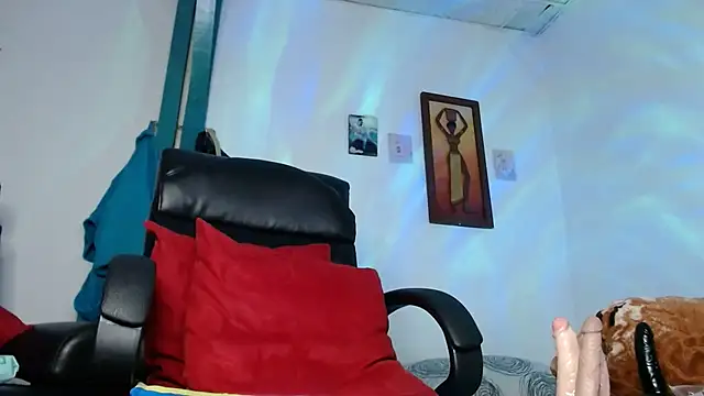 Sexy-Favgirl online show from 2, 4, 2026