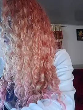Sexy-Favgirl online show from 27, 2, 2025