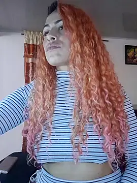 Sexy-Favgirl online show from 6, 3, 2025