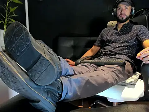 alessandro wye online show from 24, 10, 2025