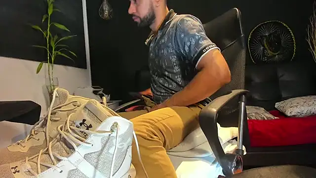 alessandro wye online show from 17, 10, 2025