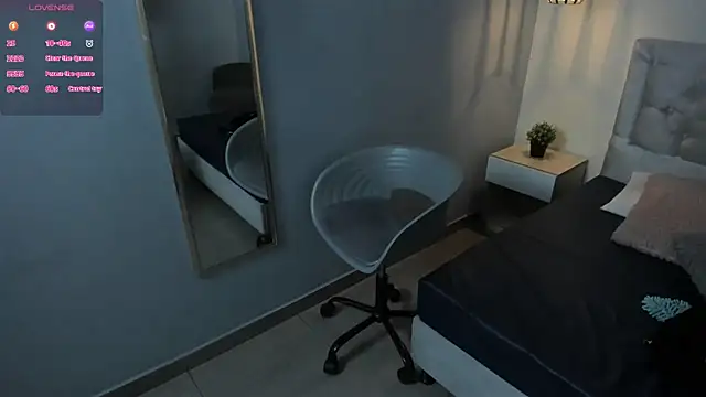 escarleth   online show from 18, 7, 2026