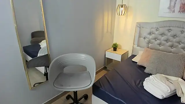escarleth   online show from 16, 6, 2026