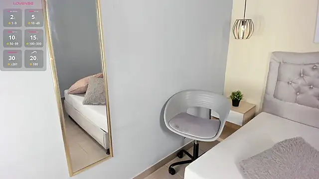 escarleth   online show from 7, 3, 2026