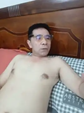 yjw6688 online show from 10, 4, 2026