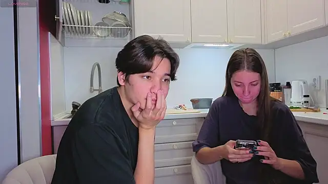 fcjuicy pussy online show from 27, 10, 2025