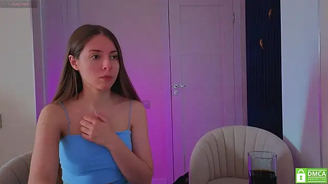 fcjuicy pussy online show from 16, 6, 2026