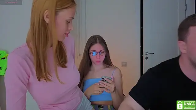 fcjuicy pussy online show from 27, 6, 2026