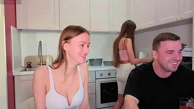 fcjuicy pussy online show from 8, 10, 2025